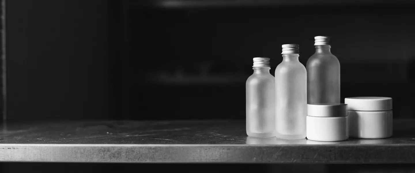 Preparación de cosmética en almacén Nexfull Pack